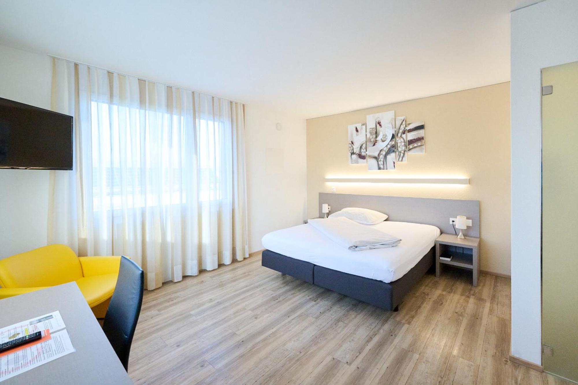 Hotel Am Kreisel Self-Check-In By Smart Hotels Lachen Buitenkant foto