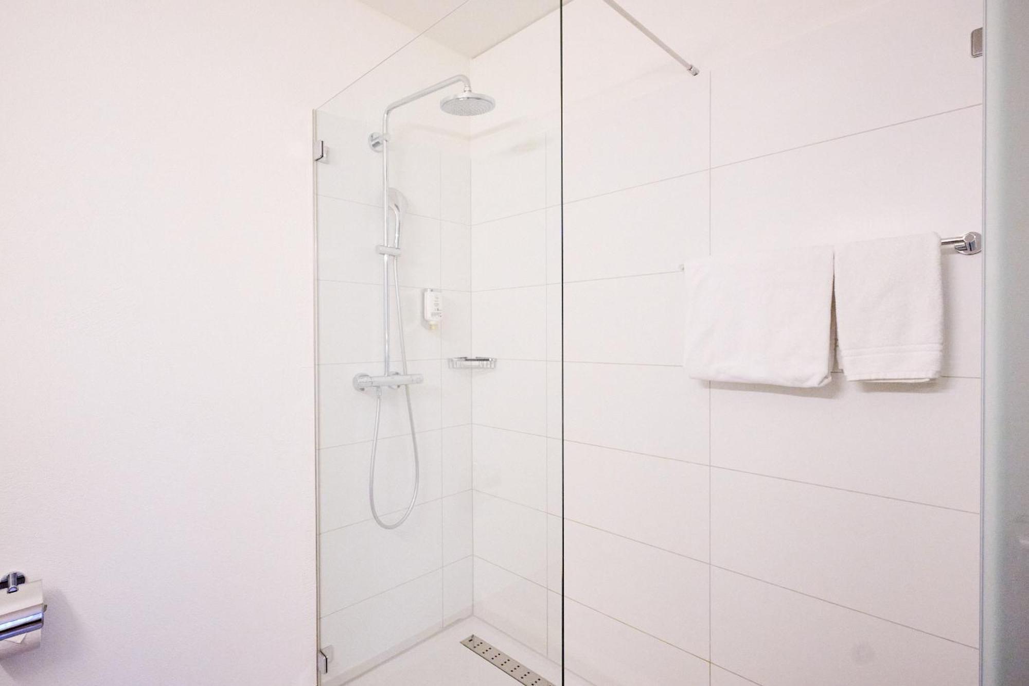 Hotel Am Kreisel Self-Check-In By Smart Hotels Lachen Buitenkant foto