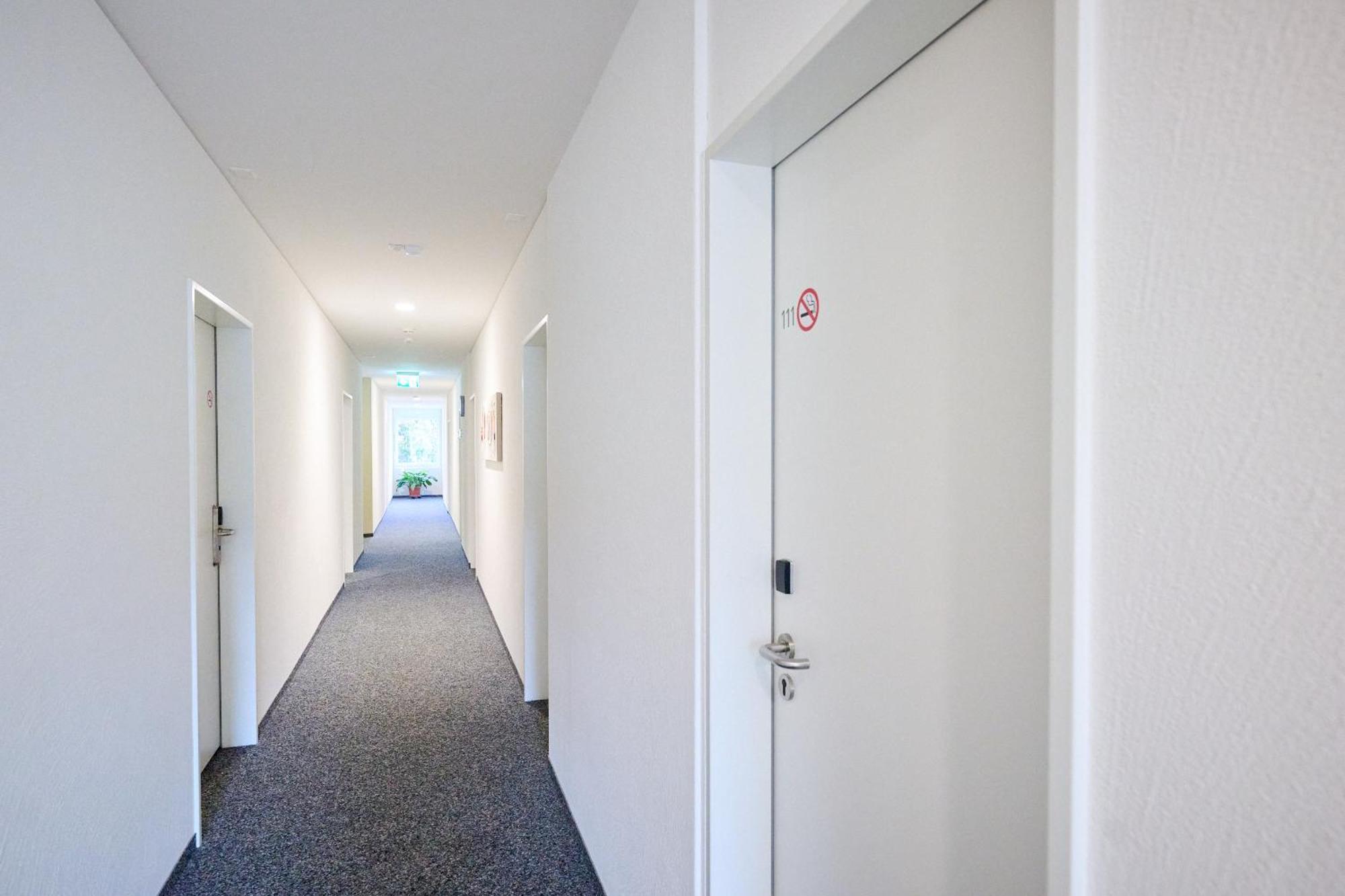 Hotel Am Kreisel Self-Check-In By Smart Hotels Lachen Buitenkant foto