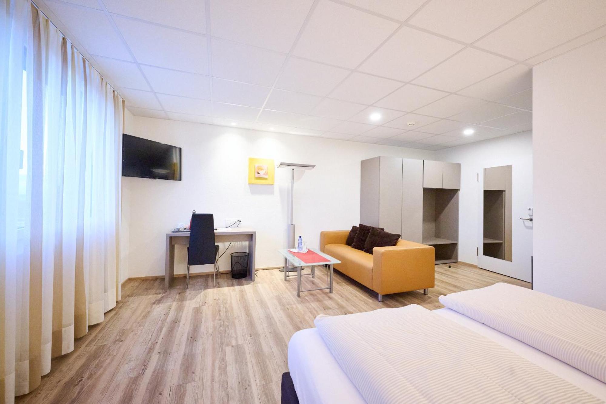 Hotel Am Kreisel Self-Check-In By Smart Hotels Lachen Buitenkant foto